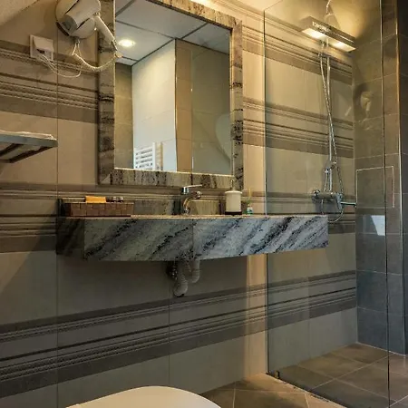 Boutique Provence бутик прованс 3* Petrich (Blagoevgrad)