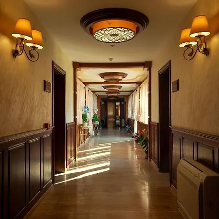 Boutique Provence бутик прованс Hotel Petrich (Blagoevgrad)